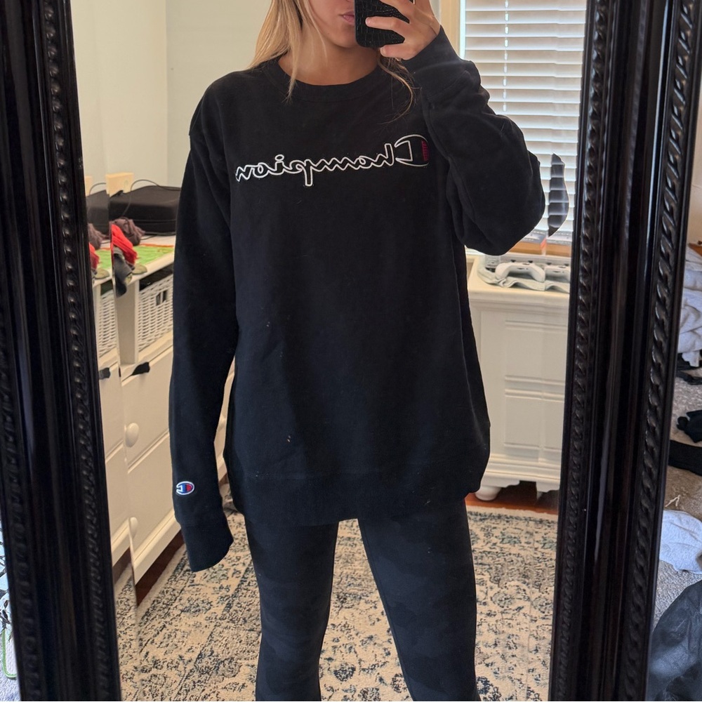 Champion Black Crewneck Sweatshirt